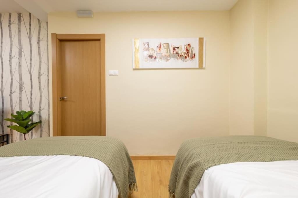 Exclusive & Cozy Apartment In The Center Of Soria Luaran gambar